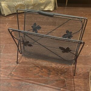 Vintage Black Metal Magazine Rack with Leaf Design